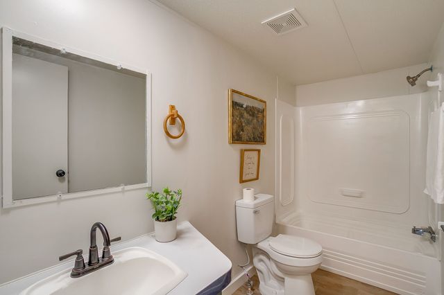 4201 Green Ridge Lane, Alvarado, TX 76009