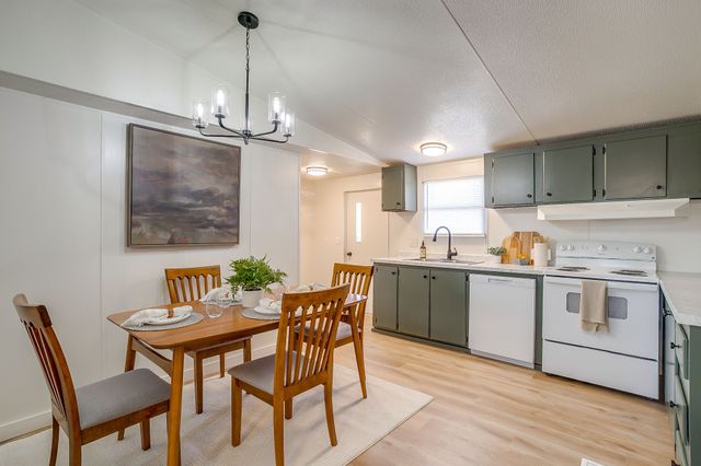 4201 Green Ridge Lane, Alvarado, TX 76009