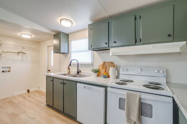 4201 Green Ridge Lane, Alvarado, TX 76009