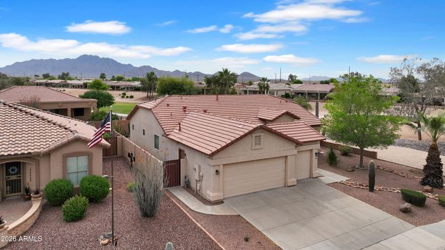6863 S SANTA RITA Way, Chandler, AZ 85249
