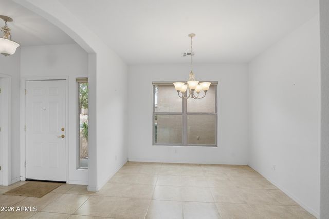 6863 S SANTA RITA Way, Chandler, AZ 85249