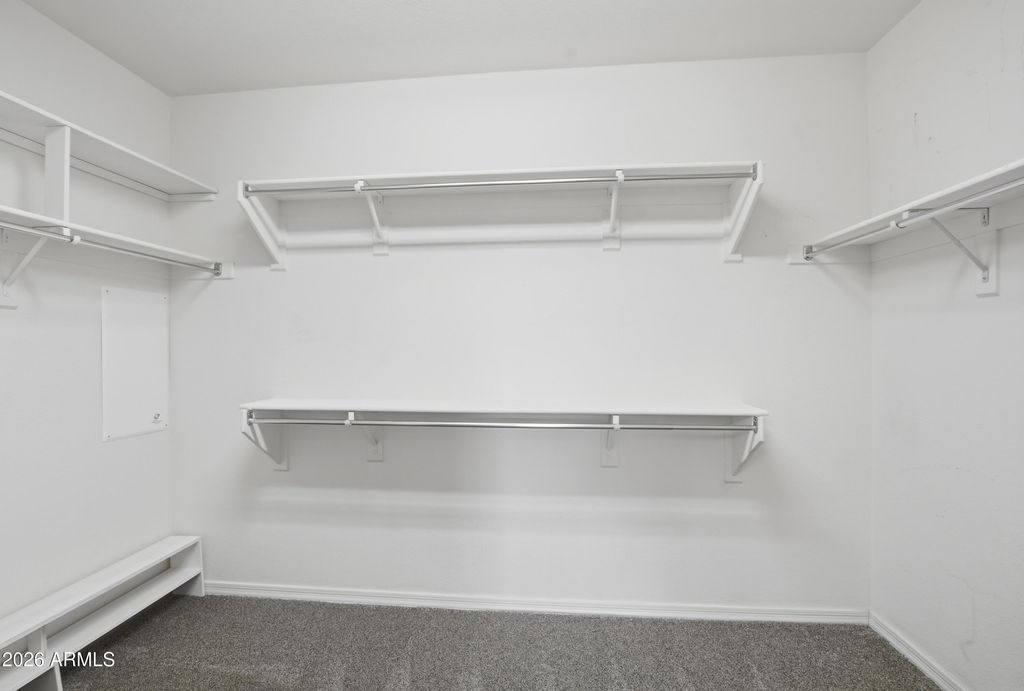 Image 16 of property listing at 6863 S SANTA RITA Way, Chandler, AZ 85249