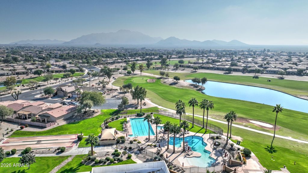 Image 31 of property listing at 6863 S SANTA RITA Way, Chandler, AZ 85249