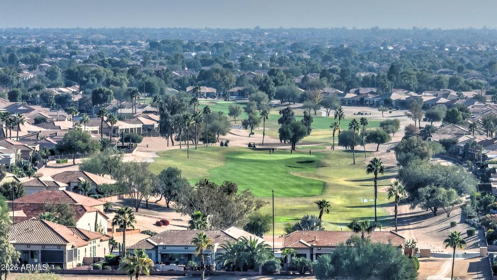 Image 32 of property listing at 6863 S SANTA RITA Way, Chandler, AZ 85249