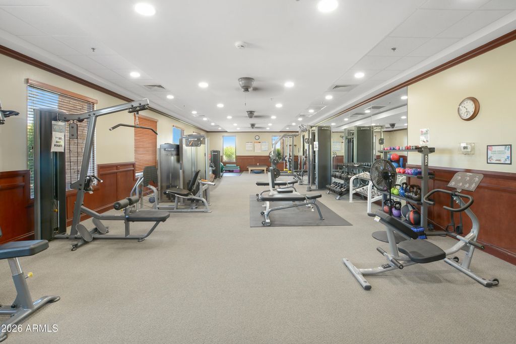 Image 40 of property listing at 6863 S SANTA RITA Way, Chandler, AZ 85249