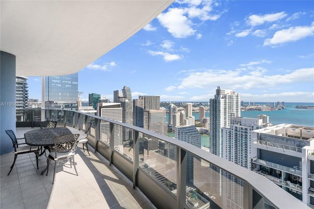 1000 Brickell Plz PH5408, Miami, FL 33131