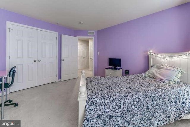 861 FAWN LN, Hummelstown, PA 17036