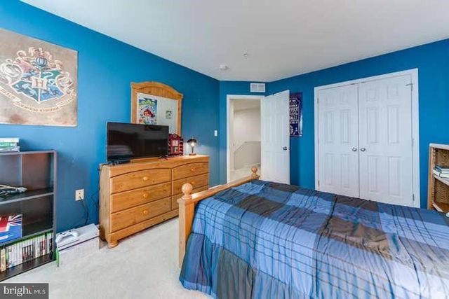 861 FAWN LN, Hummelstown, PA 17036