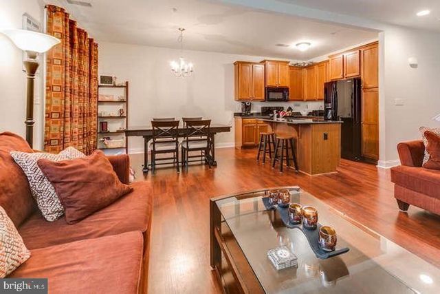 861 FAWN LN, Hummelstown, PA 17036