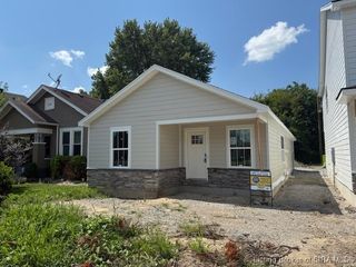 2107 E Market Street, New Albany, IN 47150