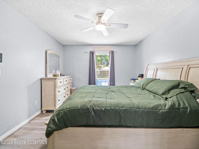 823 Hunters Creek Drive, Melbourne, FL 32904