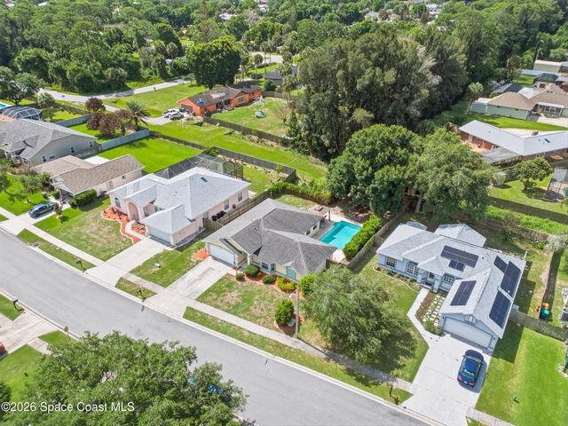 823 Hunters Creek Drive, Melbourne, FL 32904
