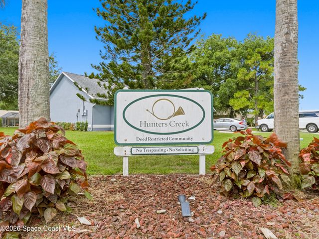823 Hunters Creek Drive, Melbourne, FL 32904