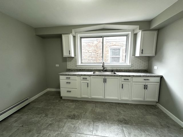 6549 S Keeler Avenue, Chicago, IL 60629