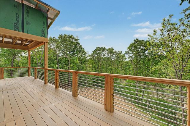 48 Chatburn Drive, Bella Vista, AR 72715