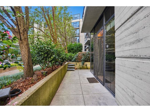 1030 Nw 12TH Ave 131, Portland, OR 97209