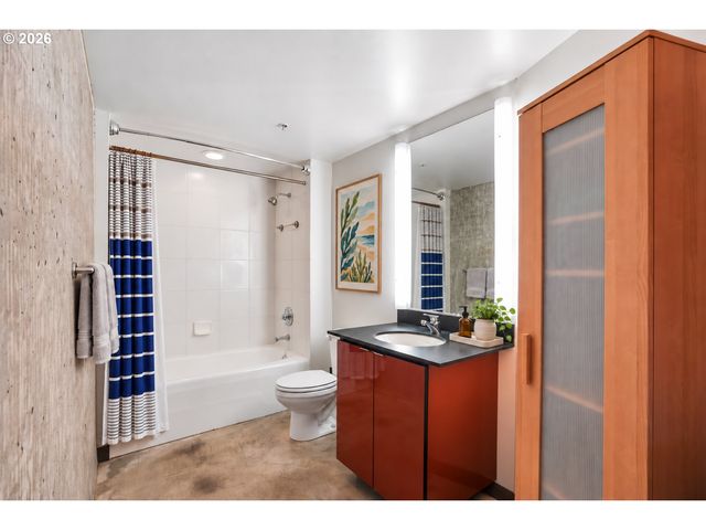 1030 Nw 12TH Ave 131, Portland, OR 97209