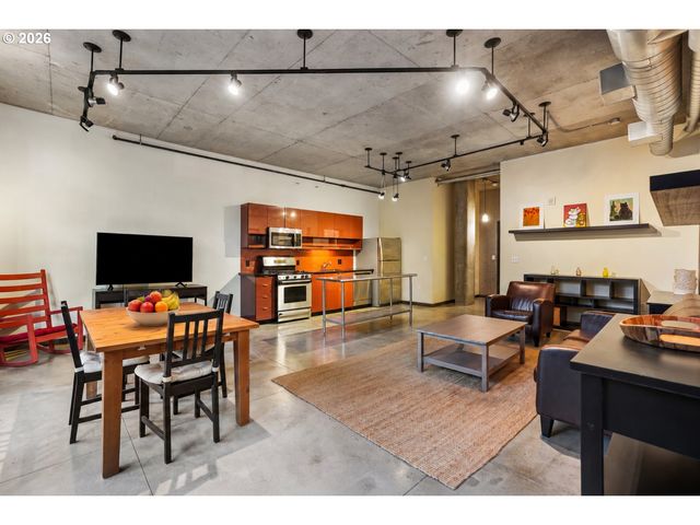 1030 Nw 12TH Ave 131, Portland, OR 97209