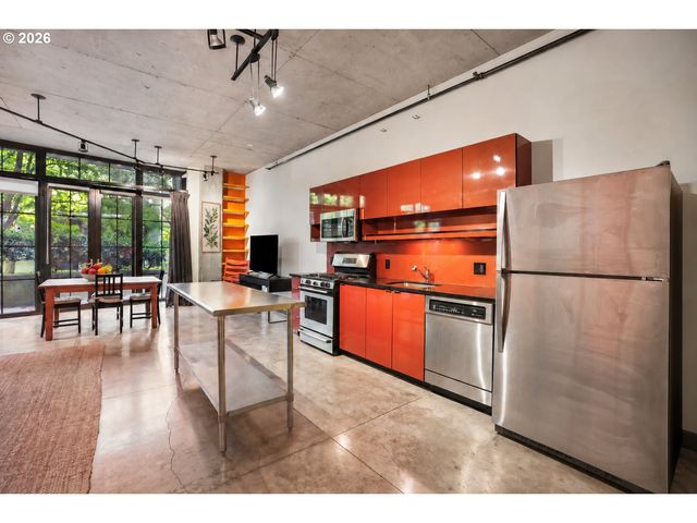 1030 Nw 12TH Ave 131, Portland, OR 97209
