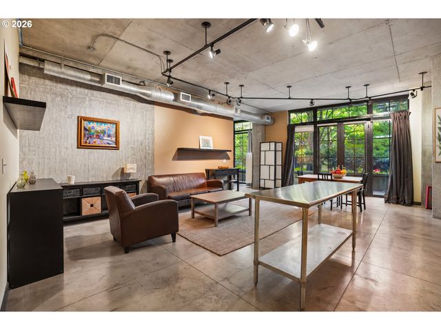 1030 Nw 12TH Ave 131, Portland, OR 97209