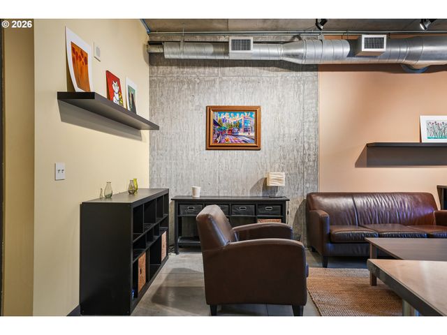 1030 Nw 12TH Ave 131, Portland, OR 97209