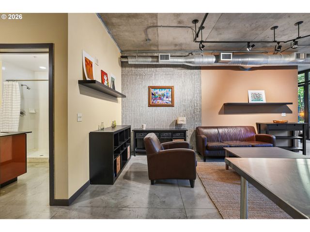 1030 Nw 12TH Ave 131, Portland, OR 97209
