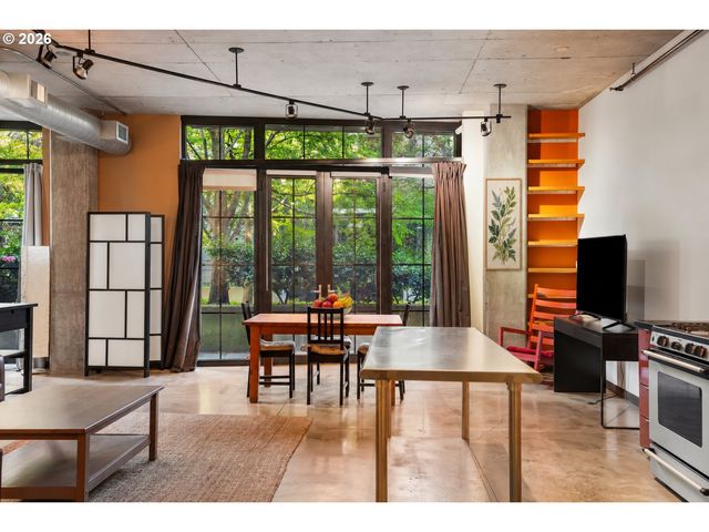1030 Nw 12TH Ave 131, Portland, OR 97209