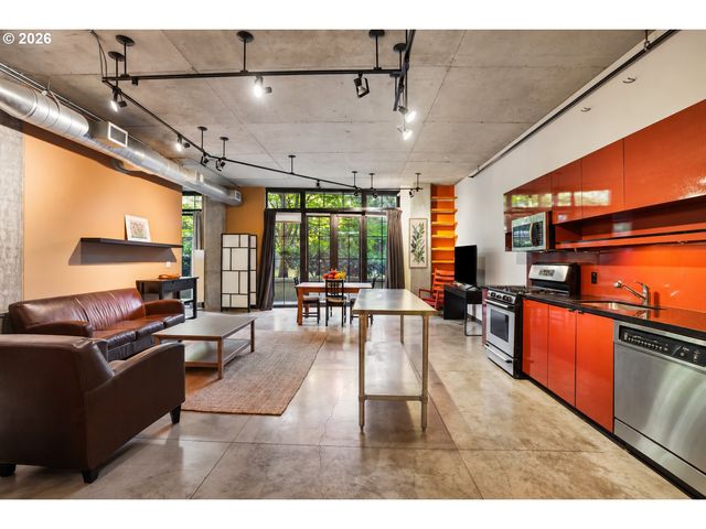 1030 Nw 12TH Ave 131, Portland, OR 97209