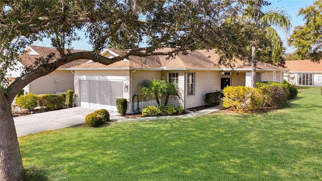 1015 RADISON LAKE COURT 65, Sun City Center, FL 33573