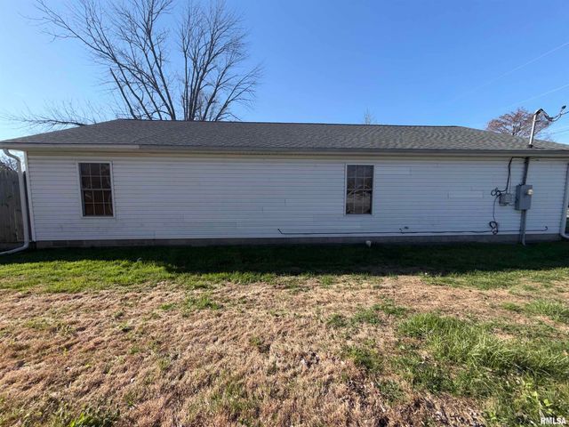 905 N GRANITE Street, Marion, IL 62959