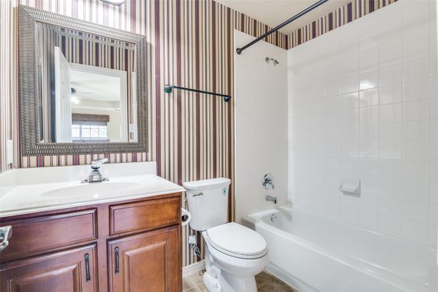 942 Lexington Drive, Rockwall, TX 75087
