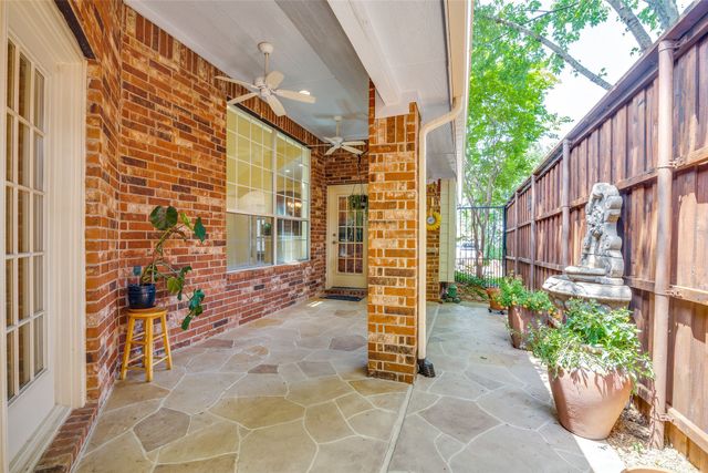 942 Lexington Drive, Rockwall, TX 75087