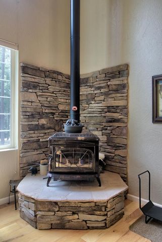 332 Coyote ct, Georgetown, CA 95634