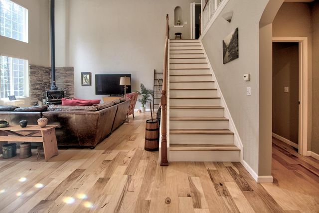 332 Coyote ct, Georgetown, CA 95634