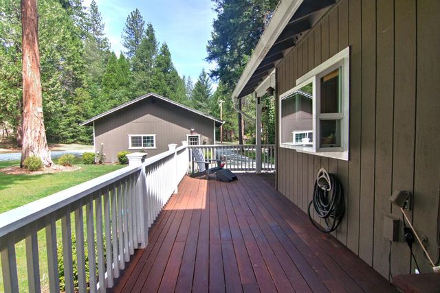 332 Coyote ct, Georgetown, CA 95634