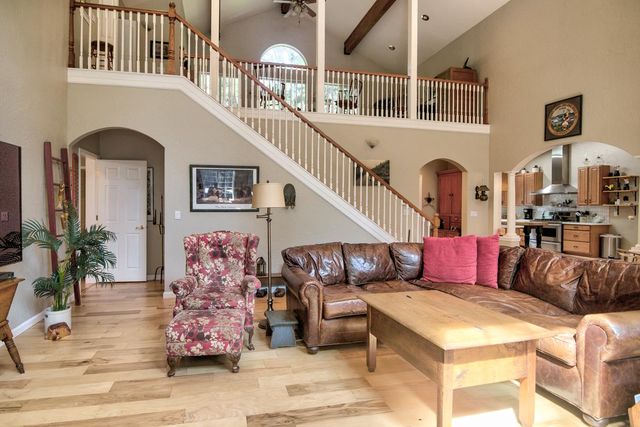 332 Coyote ct, Georgetown, CA 95634