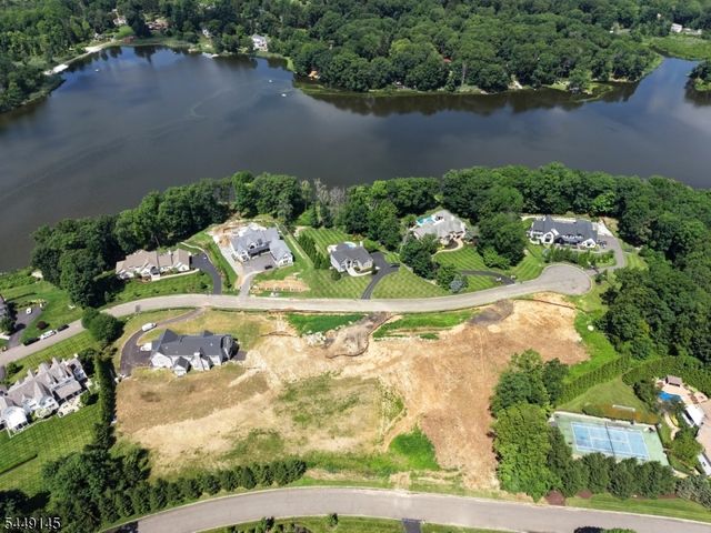 26 Windemere Way, Sparta Twp., NJ 07871