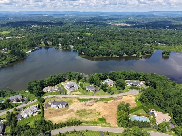 26 Windemere Way, Sparta Twp., NJ 07871