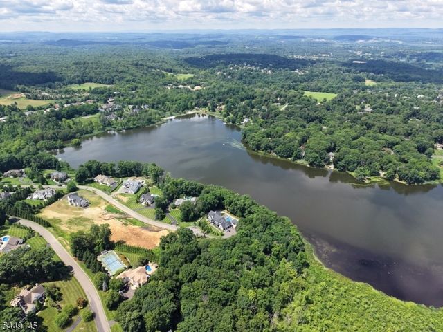 26 Windemere Way, Sparta Twp., NJ 07871