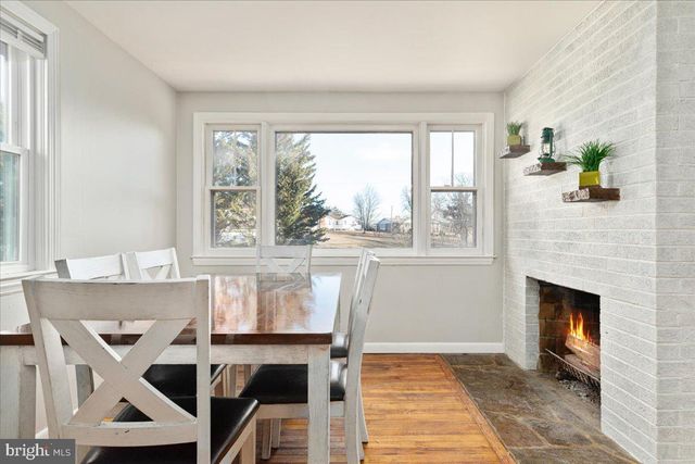 73 MARQUISE LN, Berkeley Springs, WV 25411