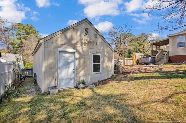 611 Glenville Avenue, Fayetteville, NC 28303