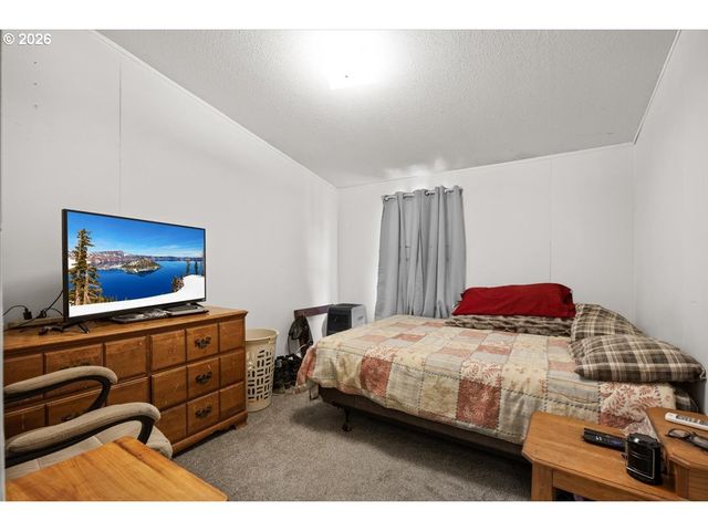 11304 TILLER TRAIL Hwy, Days Creek, OR 97429