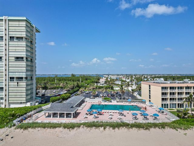 140 Nettles Boulevard, Jensen Beach, FL 34957