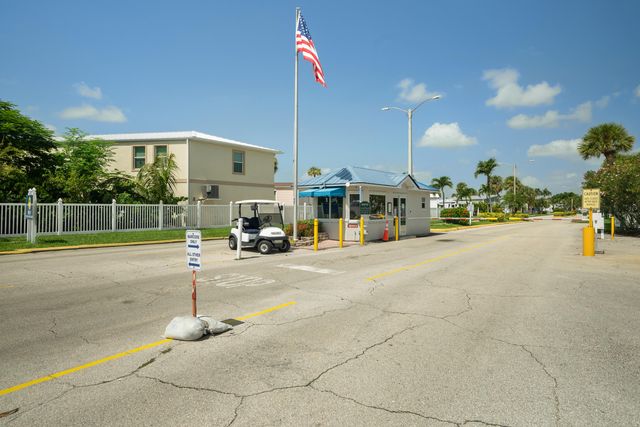 140 Nettles Boulevard, Jensen Beach, FL 34957