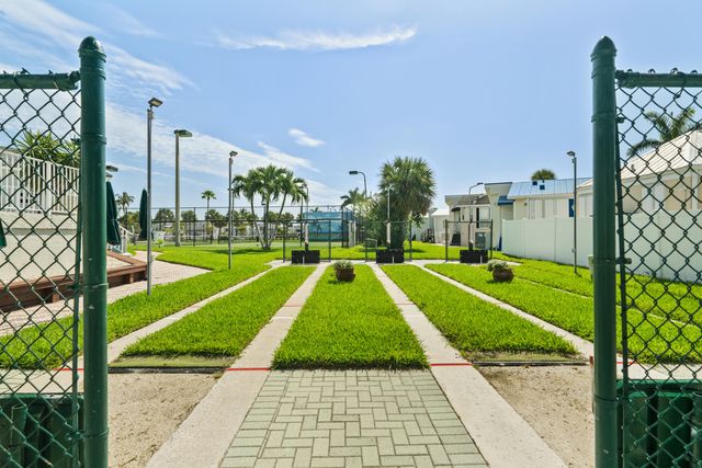 140 Nettles Boulevard, Jensen Beach, FL 34957