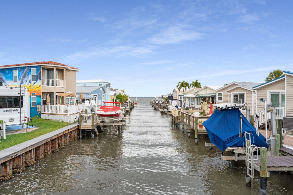 140 Nettles Boulevard, Jensen Beach, FL 34957