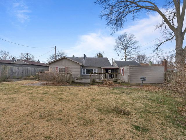 3658 15th Avenue Court, Moline, IL 61265
