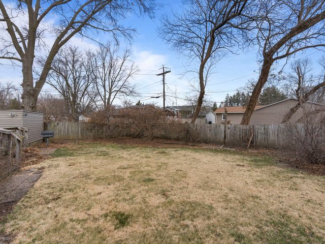 3658 15th Avenue Court, Moline, IL 61265