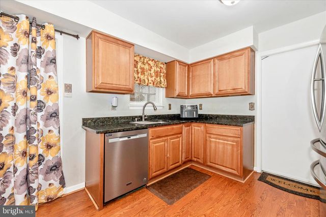 25304 CLEARWATER DR, Damascus, MD 20872