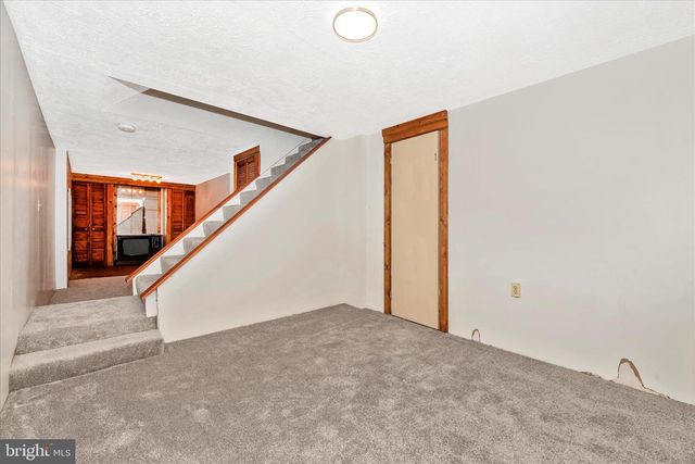 25304 CLEARWATER DR, Damascus, MD 20872